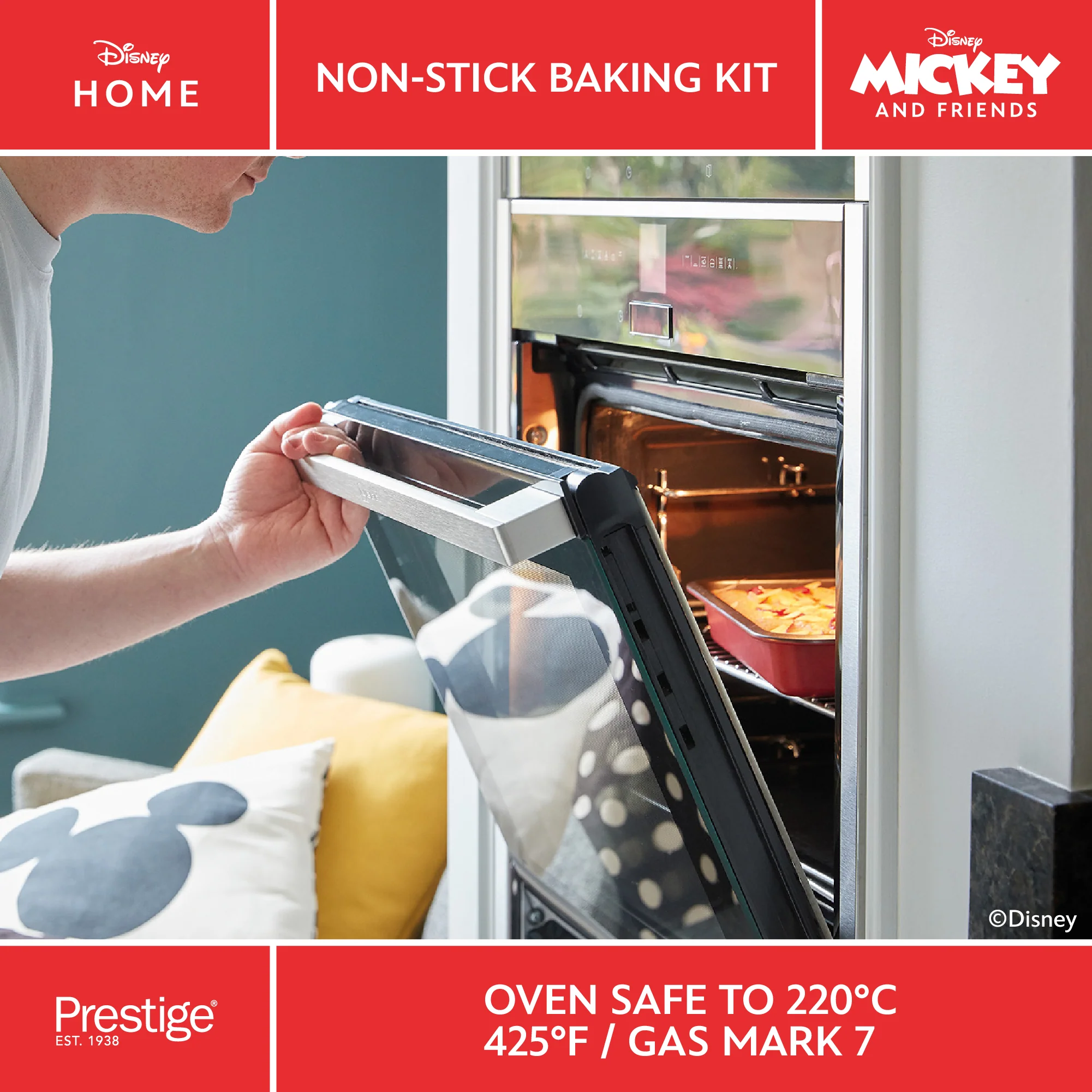 Disney Bake with Mickey: Complete Non-Stick Baking Kit - Image 3