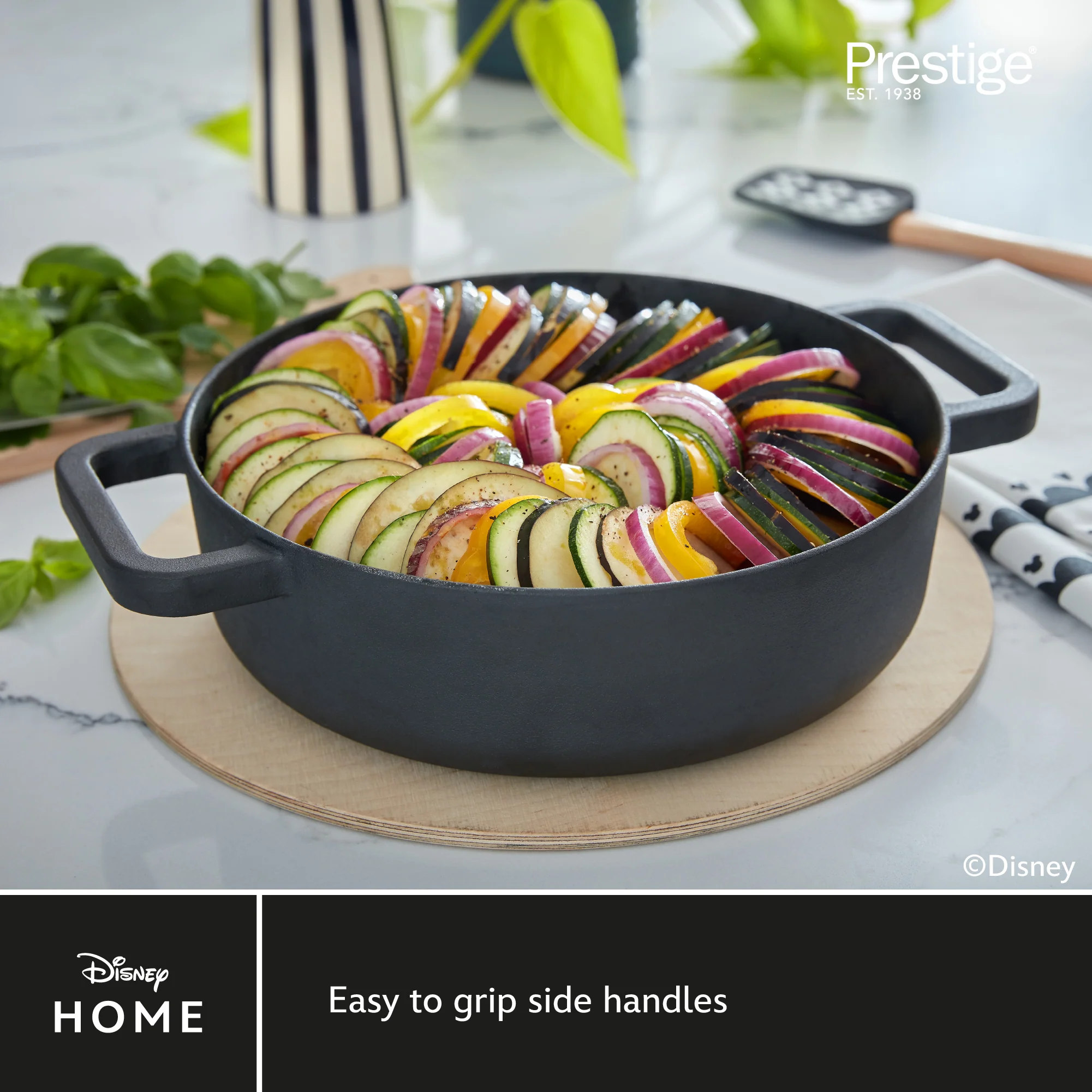 Disney Monochrome Mickey Mouse Cast Iron Shallow Casserole with Lid - 2.8L/24cm - Image 4