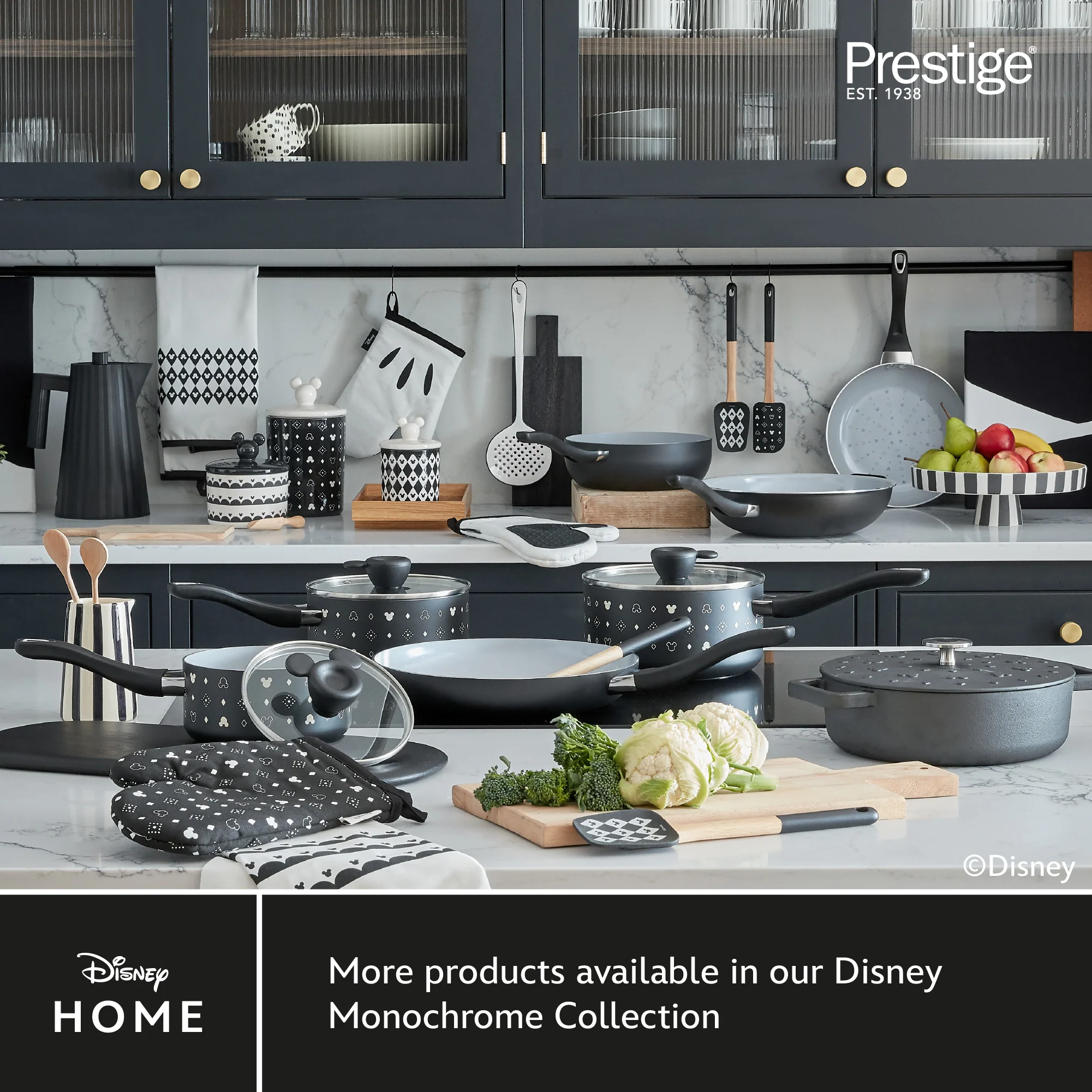 Disney Monochrome Mickey Mouse: Ceramic Non-Stick Frying Pans - Twin Pack - Image 7