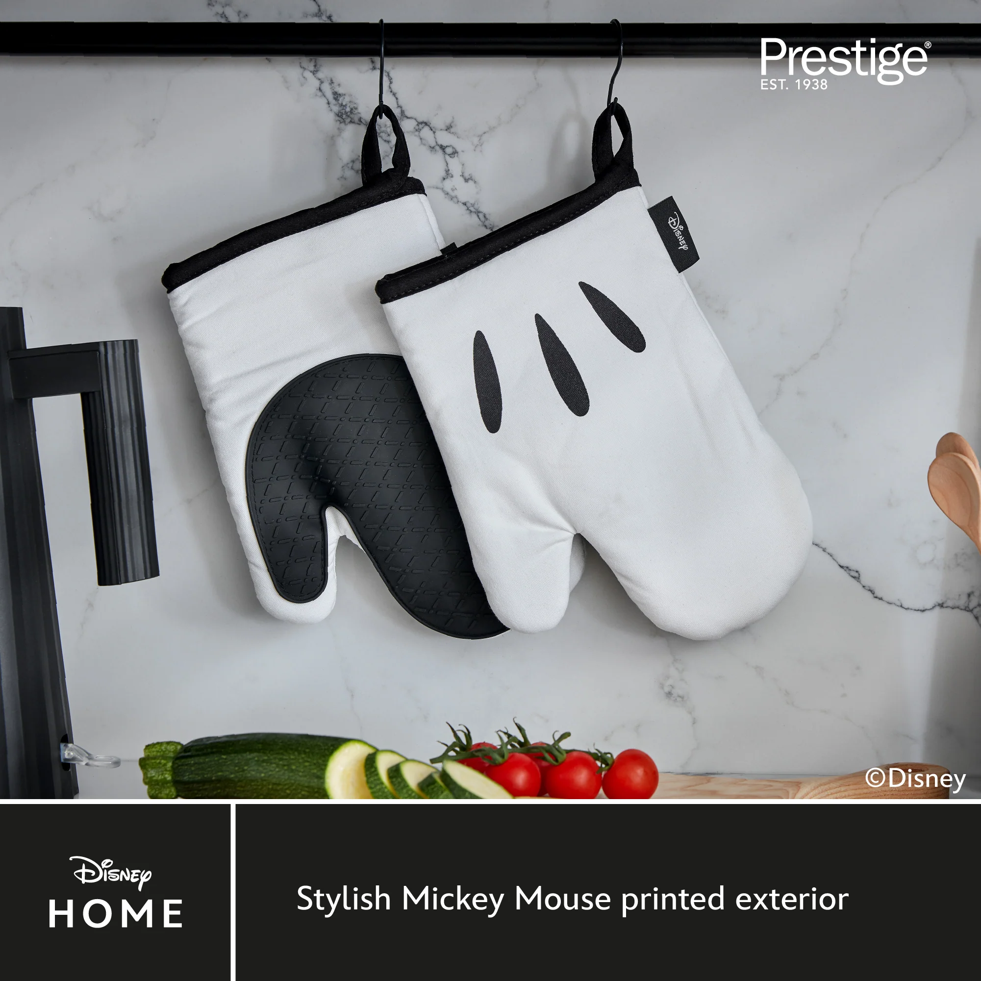 Disney Monochrome Mickey Mouse: Oven Gloves Pair & Silicone Grip Pad - Image 5