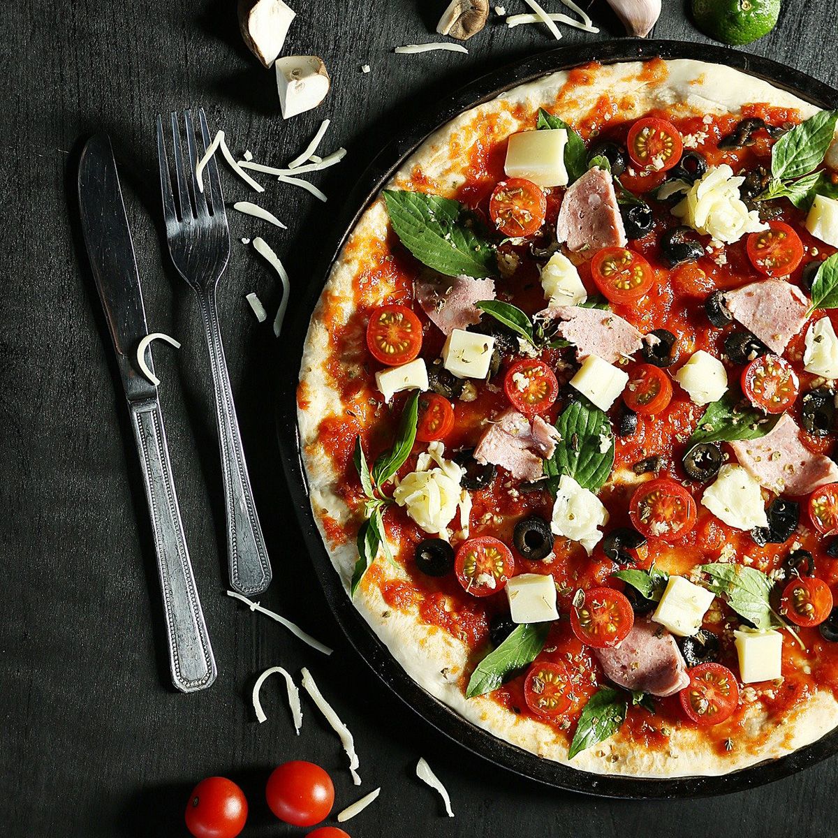 Inspire Non-Stick Pizza Tray - Image 3