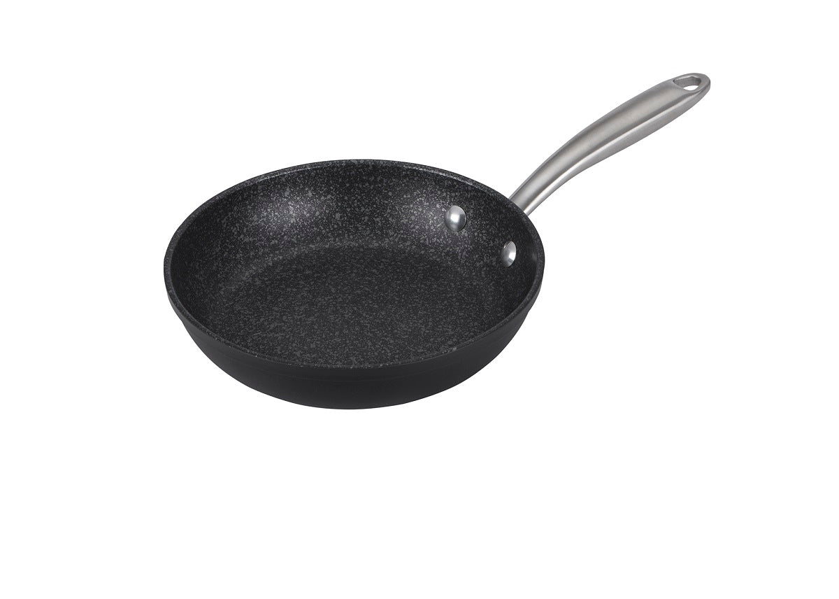 Scratch Guard: Non-Stick Saucepan & Lid, Frying Pan & Stockpot Set - 5 Pieces - Image 11