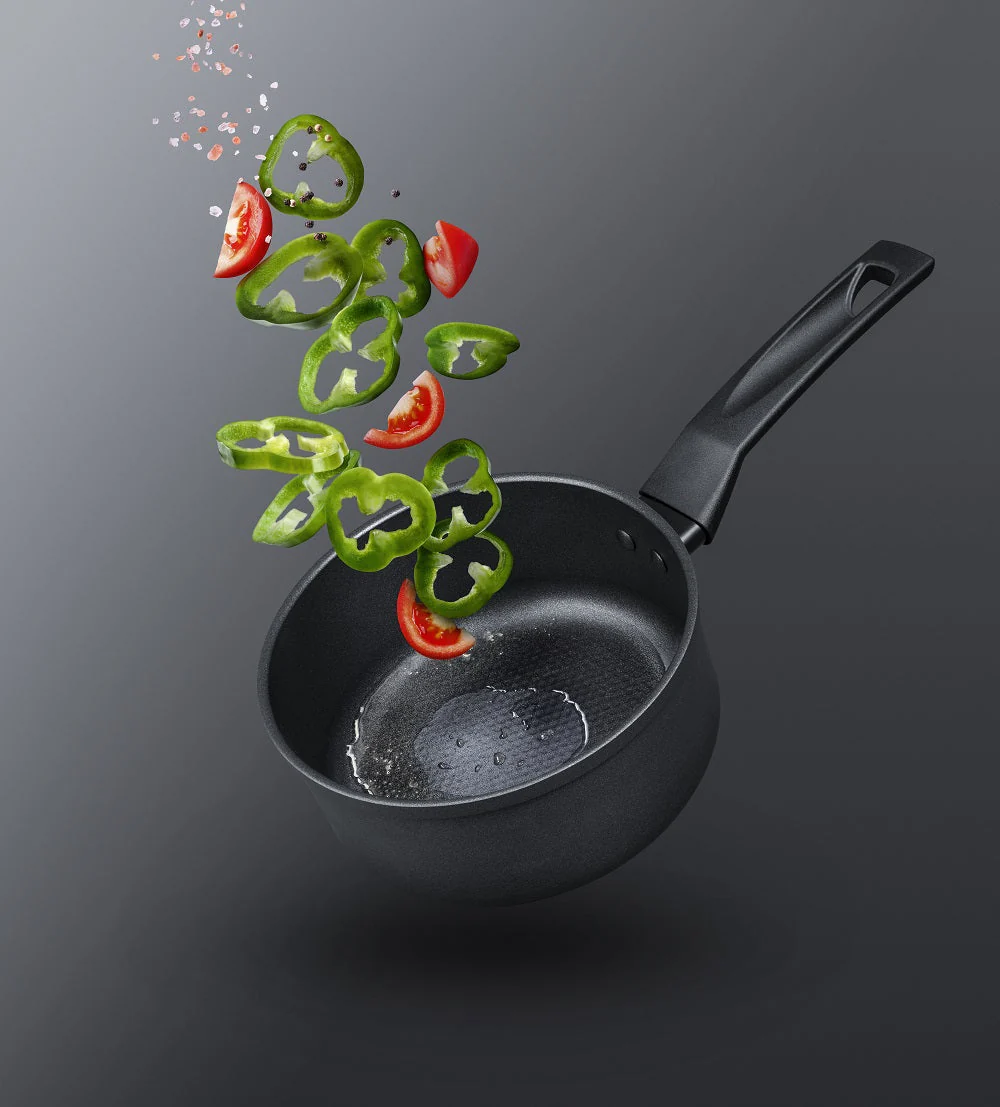 Ultimate Non-Stick Kitchen Set: Frying Pans, Saucepans & Lids, Wok & Microwave Containers - 13 Pieces - Image 3